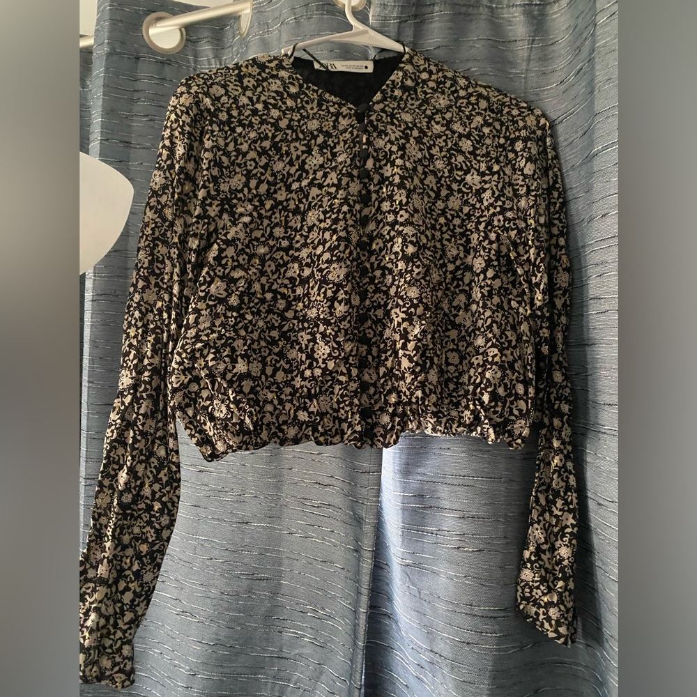 Floral Zara blouse New